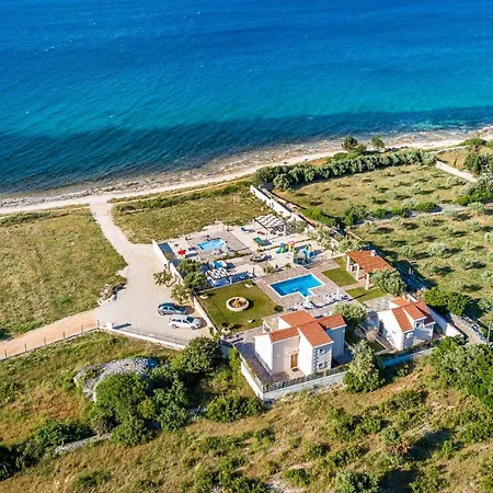 Seaside Luxury With A Swimming Pool Supetar, Brac - 12371 别墅 苏佩塔尔