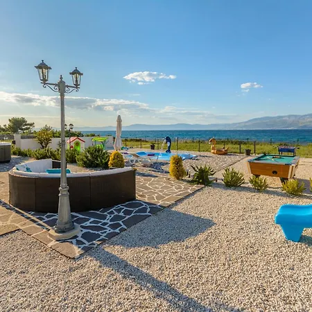 Seaside Luxury With A Swimming Pool Supetar, Brac - 12371 别墅 苏佩塔尔