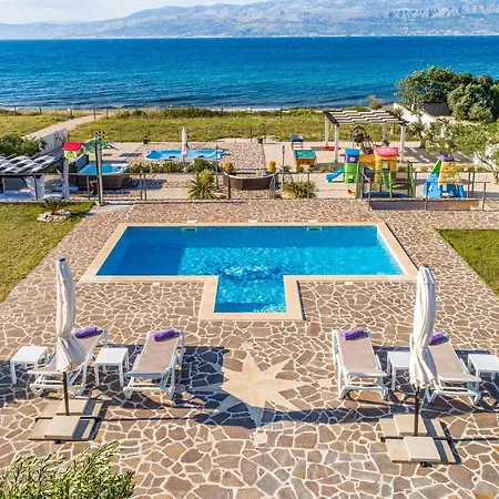 Villa Seaside Luxury With A Swimming Pool Supetar, Brac - 12371 Supetar