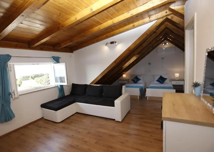Seaside Luxury With A Swimming Pool Supetar, Brac - 12371